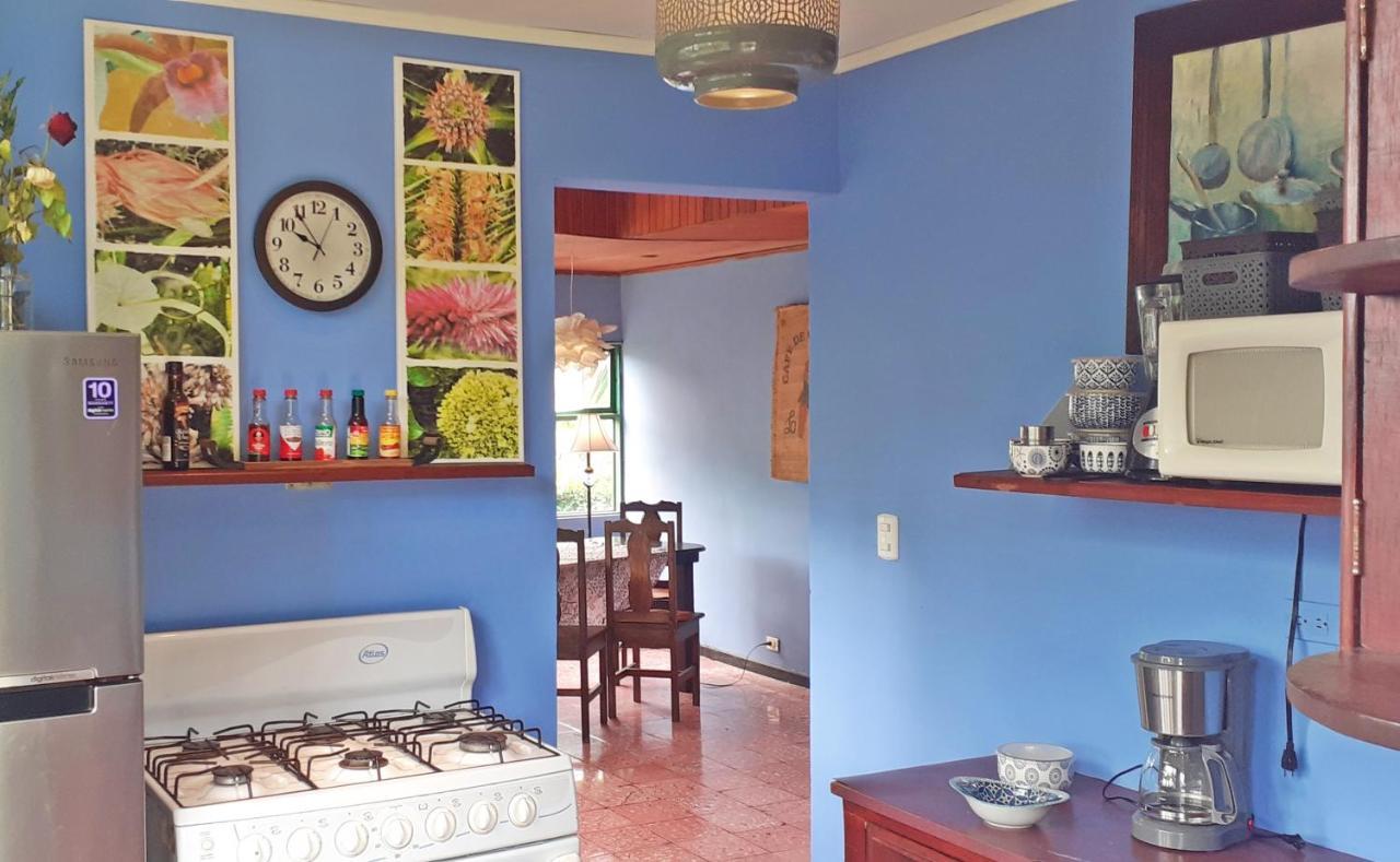 Montana Linda Guest House Orosí Εξωτερικό φωτογραφία